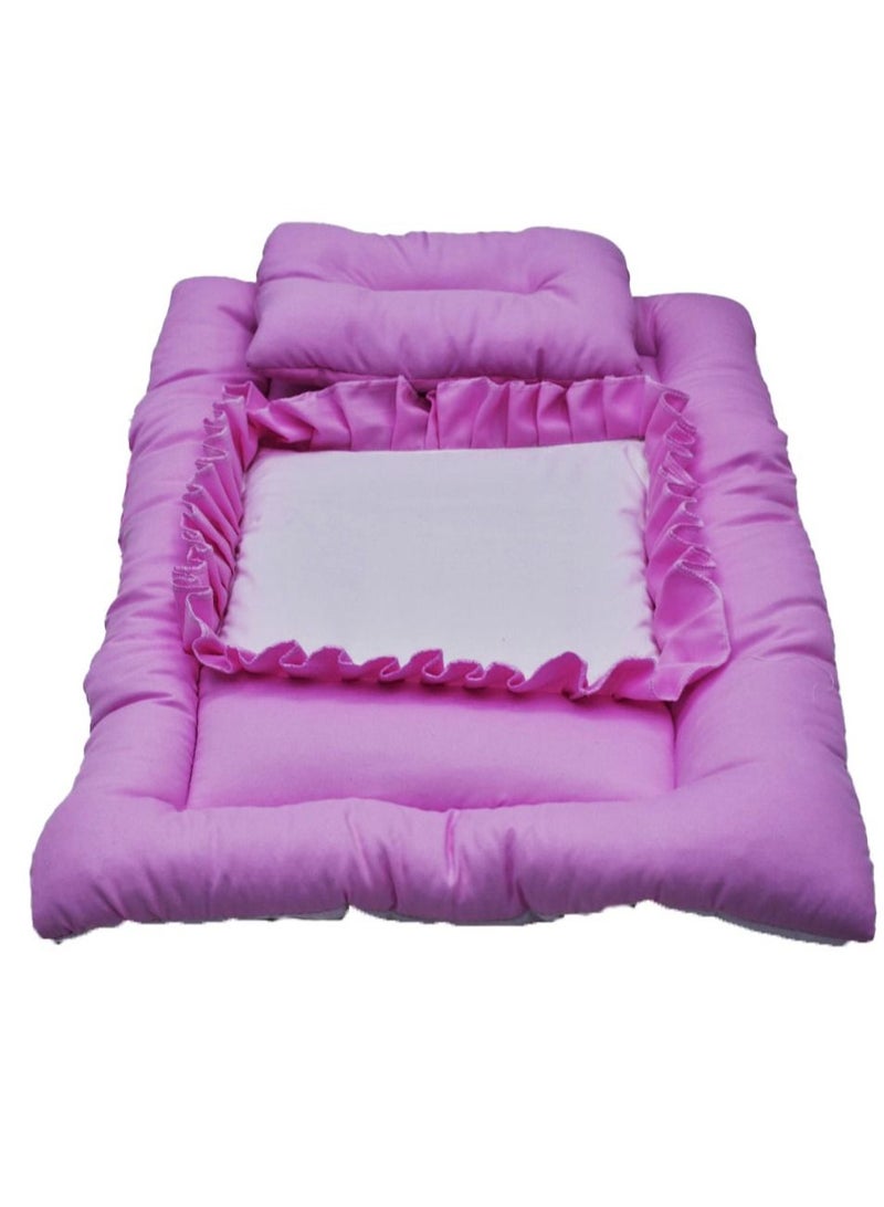 Baby sleeping bed with pillow - Image 1