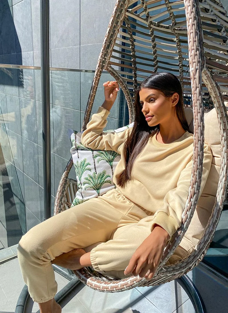 Styli Drop Shoulder Crop Top And Jogger Lounge Set