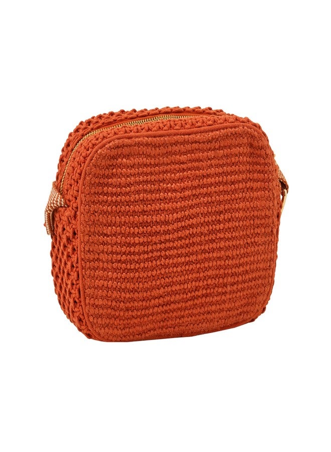 أكسيسورايز حقيبة كاميرا مكرمية نسائية من أكسسورايز لندن - Image 2