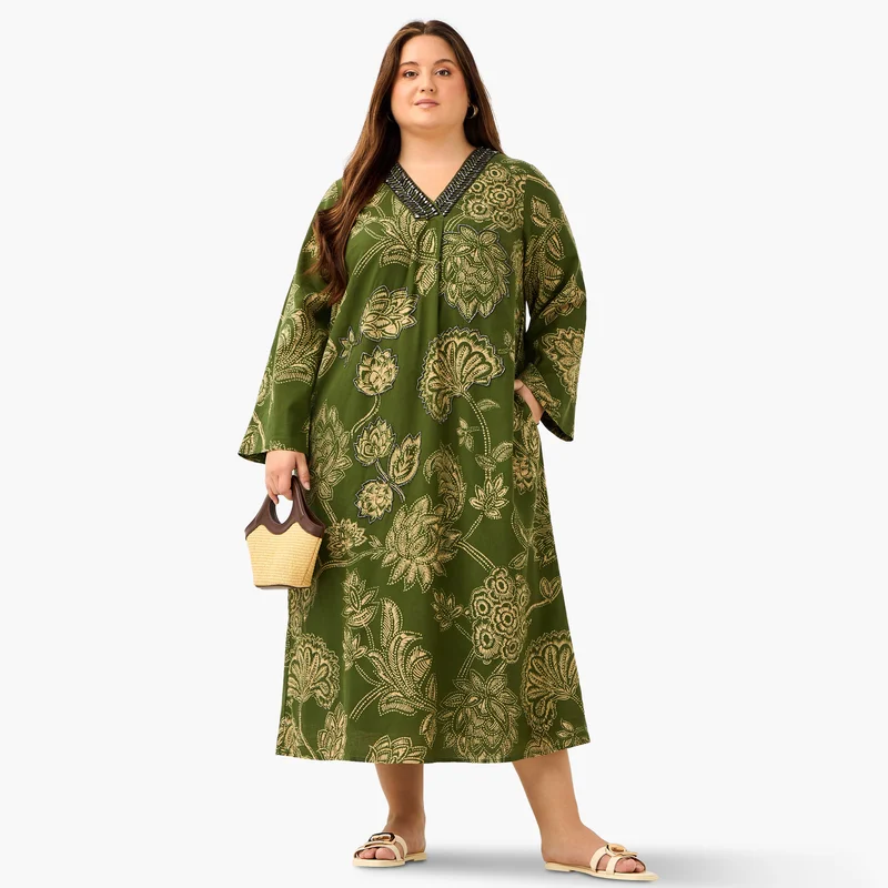  أولا بوبكن Plus Size Ulla Popken Floral Print Kaftan Dress with Neck Embellishment