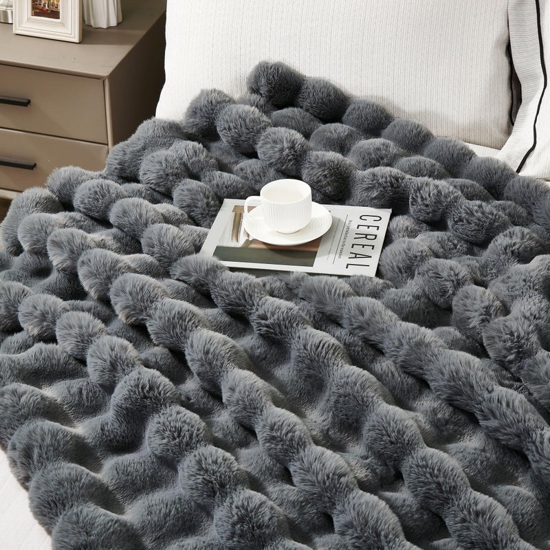 Dreamnine Extra Fuzzy Faux Rabbit Fur Throw Throw flant for Couch Bed 50 "× 6" - Image 3