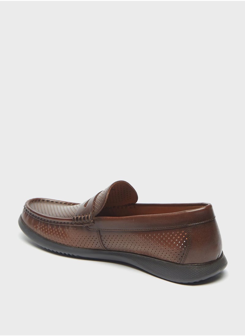 Le Confort - Casual Slip Ons Shoes - Image 1
