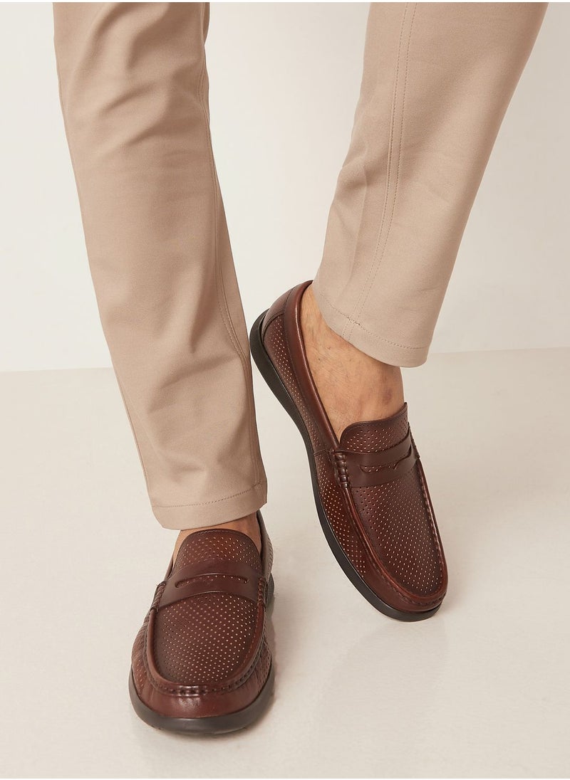 Le Confort - Casual Slip Ons Shoes - Image 1