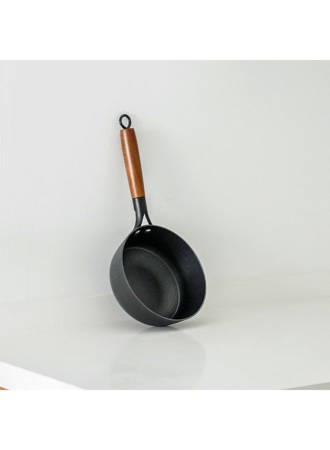 DANUBE HOME Chef'S Delights Light Cast Iron Sauce Pan Durable Non-Stick Perfect For Cooking Sauces Soups And Stews Ideal For Home And Professional Use -18Cm - Image 4