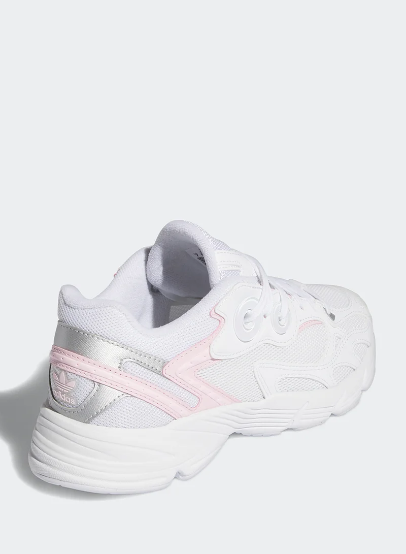 adidas Originals Astir