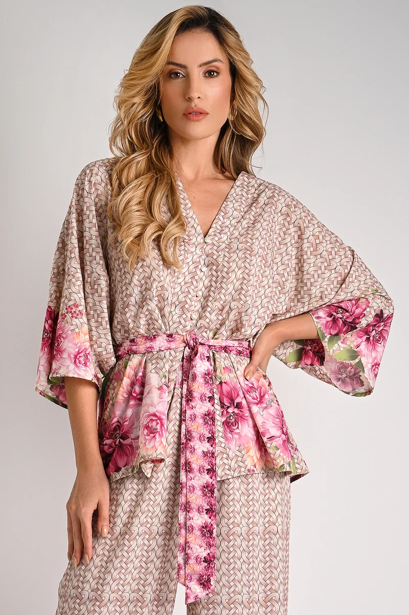 Loose Blouse With Belt