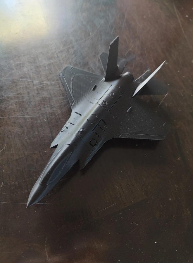 3D CRAFT Military Fighter Jet Model, Die-Cast Plastic Aircraft Replica,Multicolor,Figure Toy - Image 1