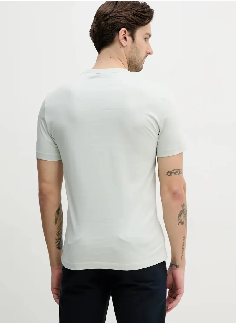 كالفن كلاين Ck Chest Logo T-Shirt