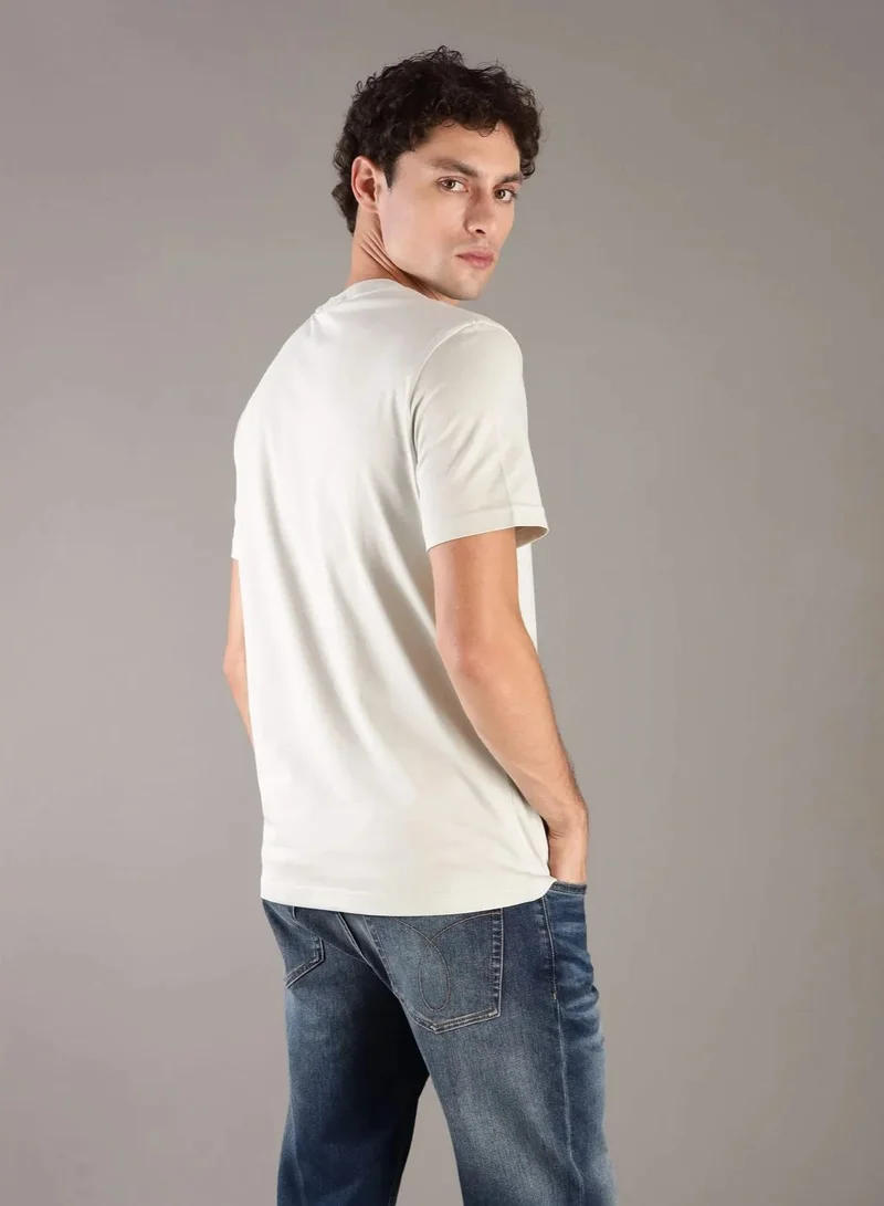 CALVIN KLEIN Ck Chest Logo T-Shirt