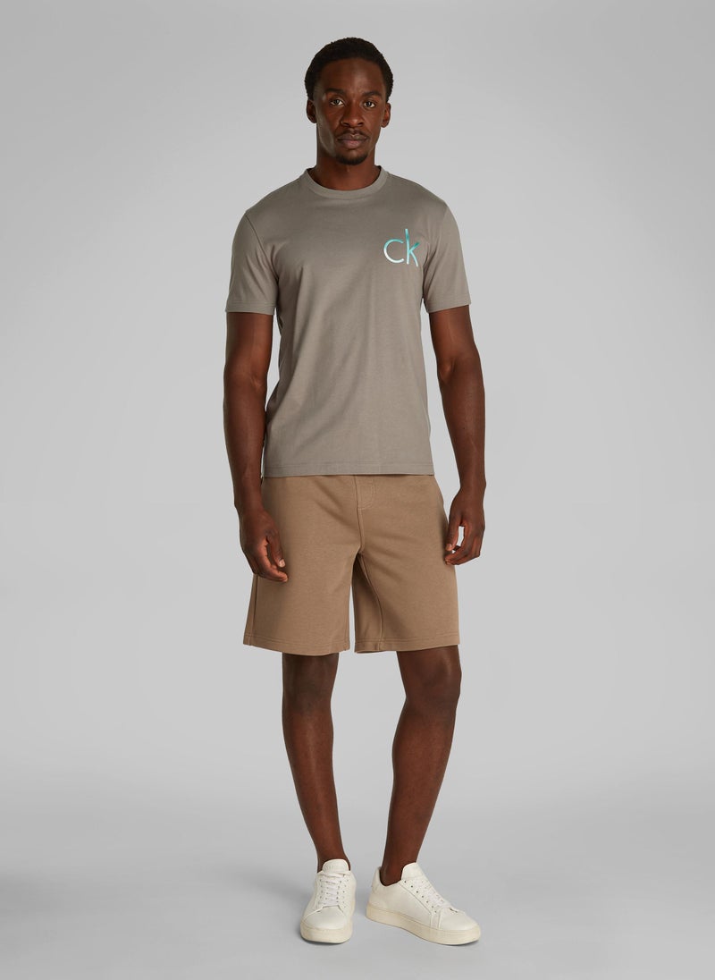 CALVIN KLEIN Ck Chest Logo T-Shirt - Image 4