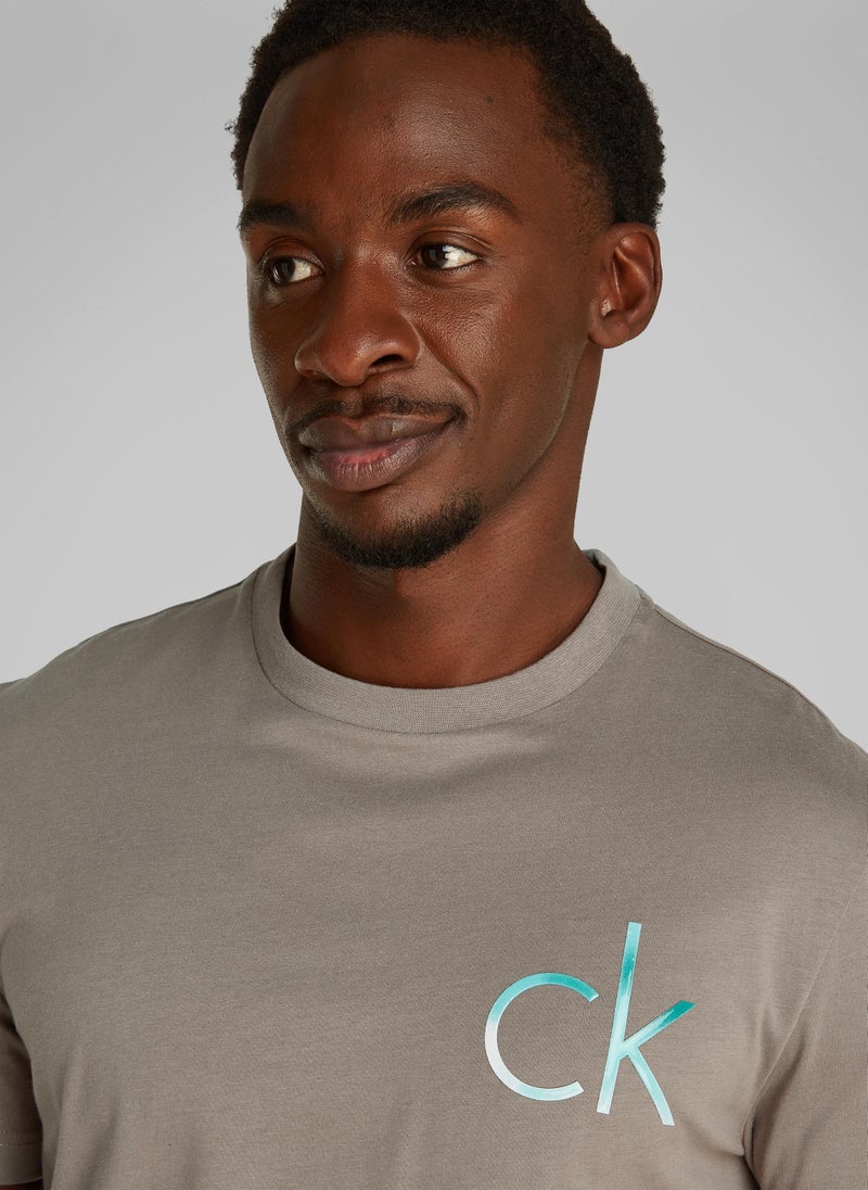 CALVIN KLEIN Ck Chest Logo T-Shirt - Image 3