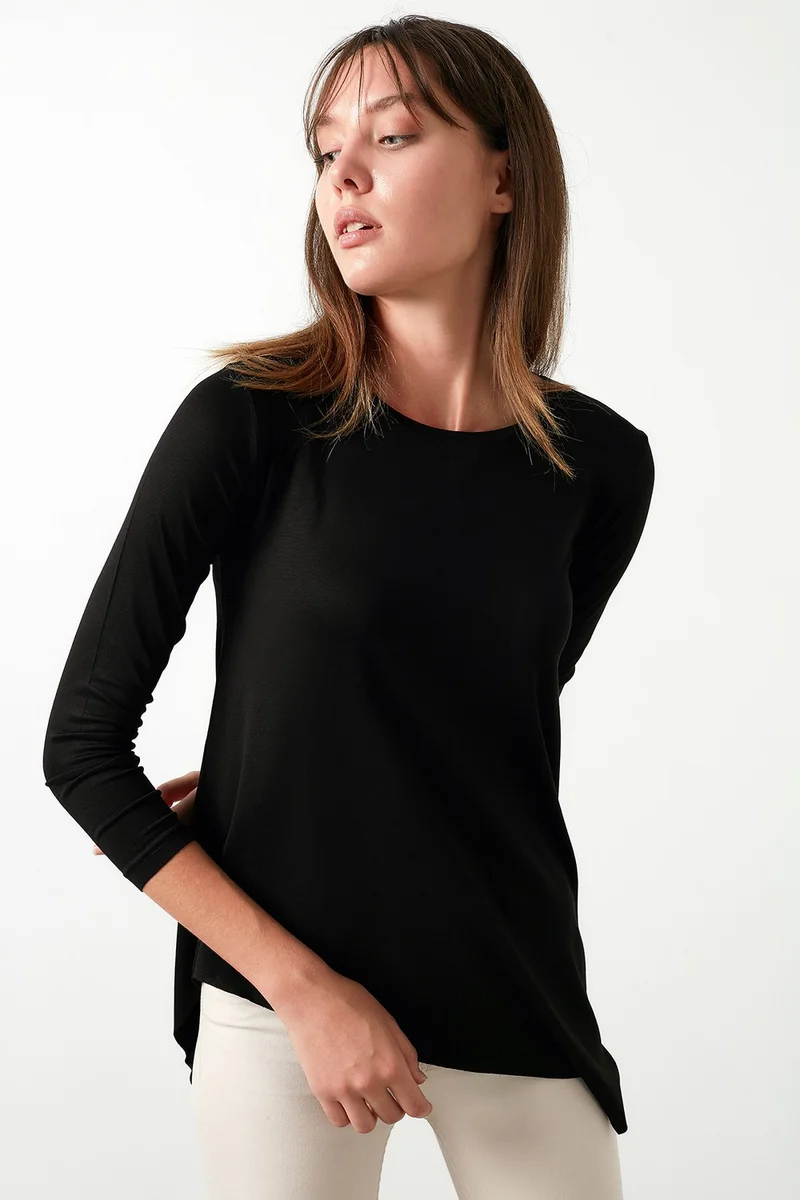 Lela Asymmetrical Cut Crew Neck Blouse Women's BLOUSE 5863545