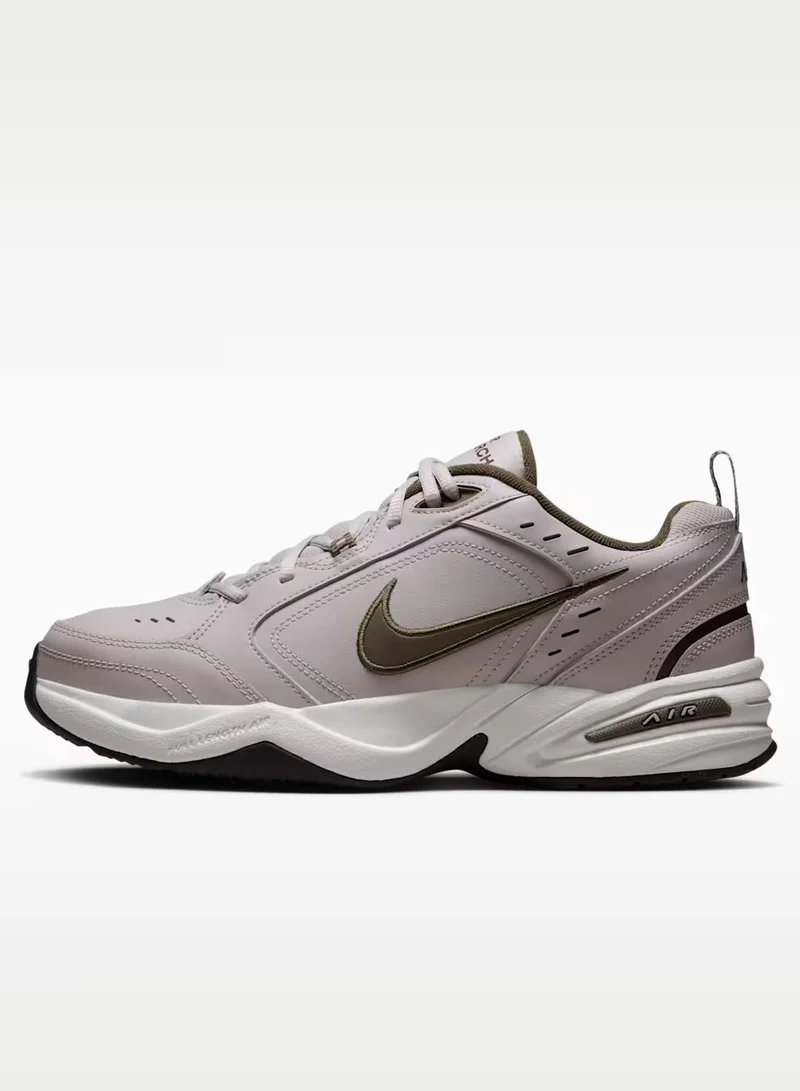 Nike Air Monarch Iv