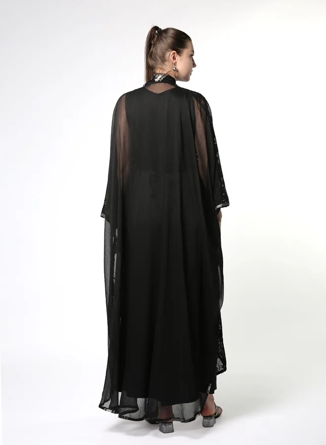 Line73 by Zahra Embroidered Kimono Abaya