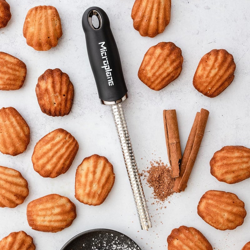 Microplane مبشرة توابل كلاسيكية مميزة - سوداء - Image 5