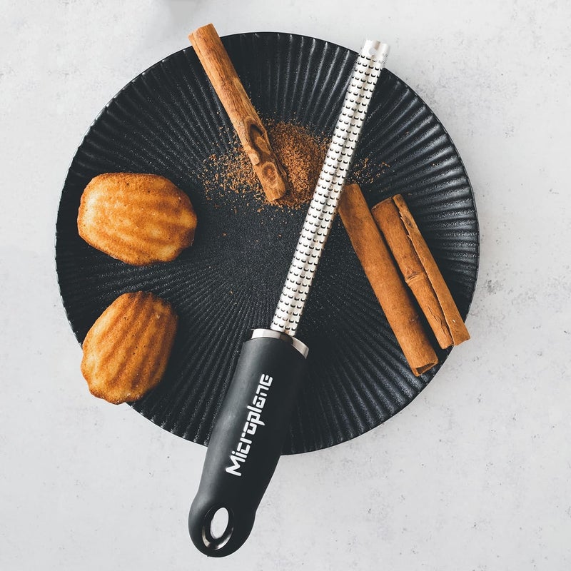 Microplane مبشرة توابل كلاسيكية مميزة - سوداء - Image 4