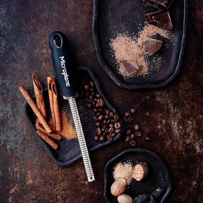 Microplane مبشرة توابل كلاسيكية مميزة - سوداء - Image 3