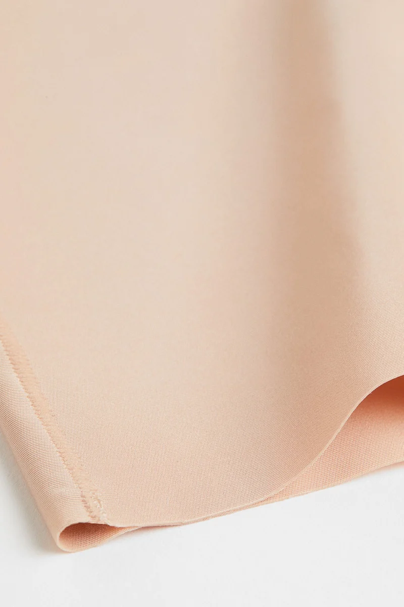 H&M 2-pack light shaping shorts