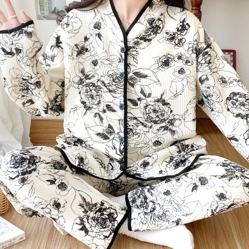 Lunar Clothing Spring and Autumn Air Cotton Thick Pregnant Womens Pajamas for Pregnant Women Winter Warm Postpartum Breastfeeding Clothing for Delivery 2504 painting rose [with chest pad] 