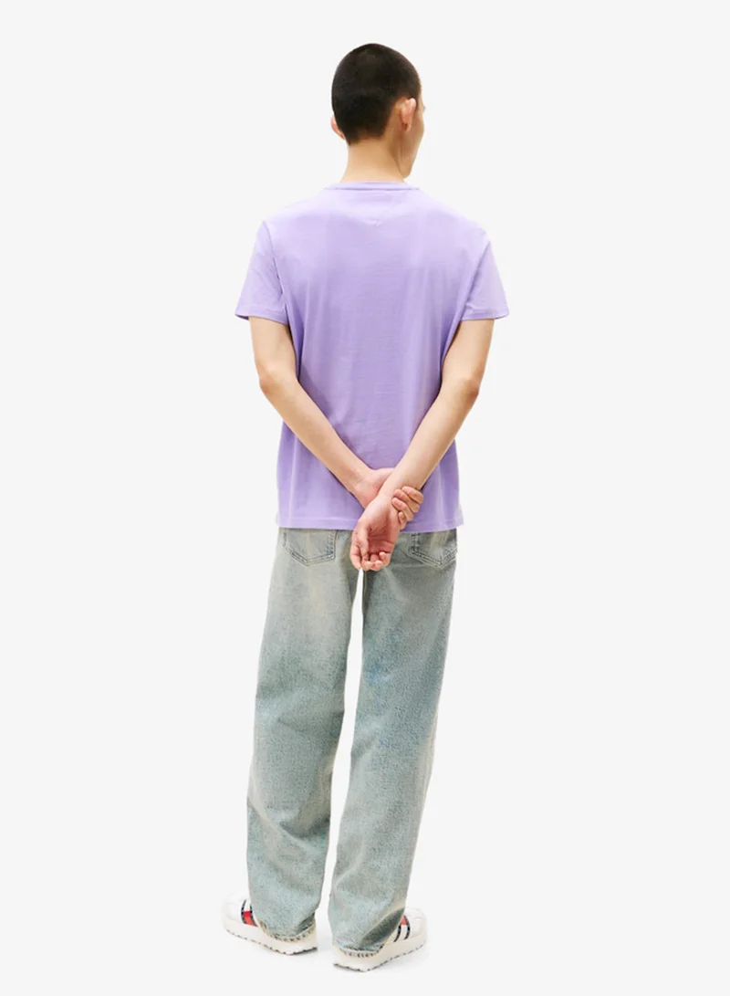 TOMMY JEANS Essential Slim Fit T-Shirt