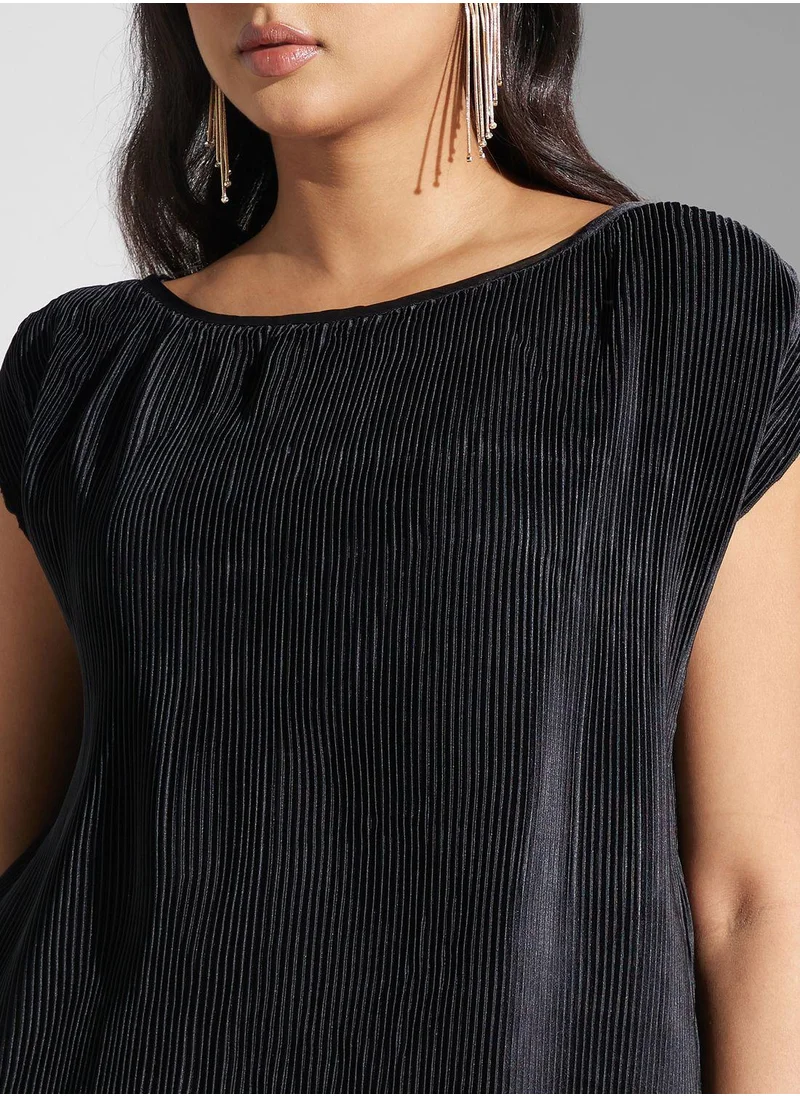 SINOIR V-Neck pleated top