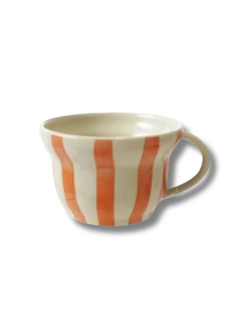 سوق الزعفران كوب فخاري مرسوم يدويًا بخطوط باللون البرتقالي (سعة 8 أونصات)