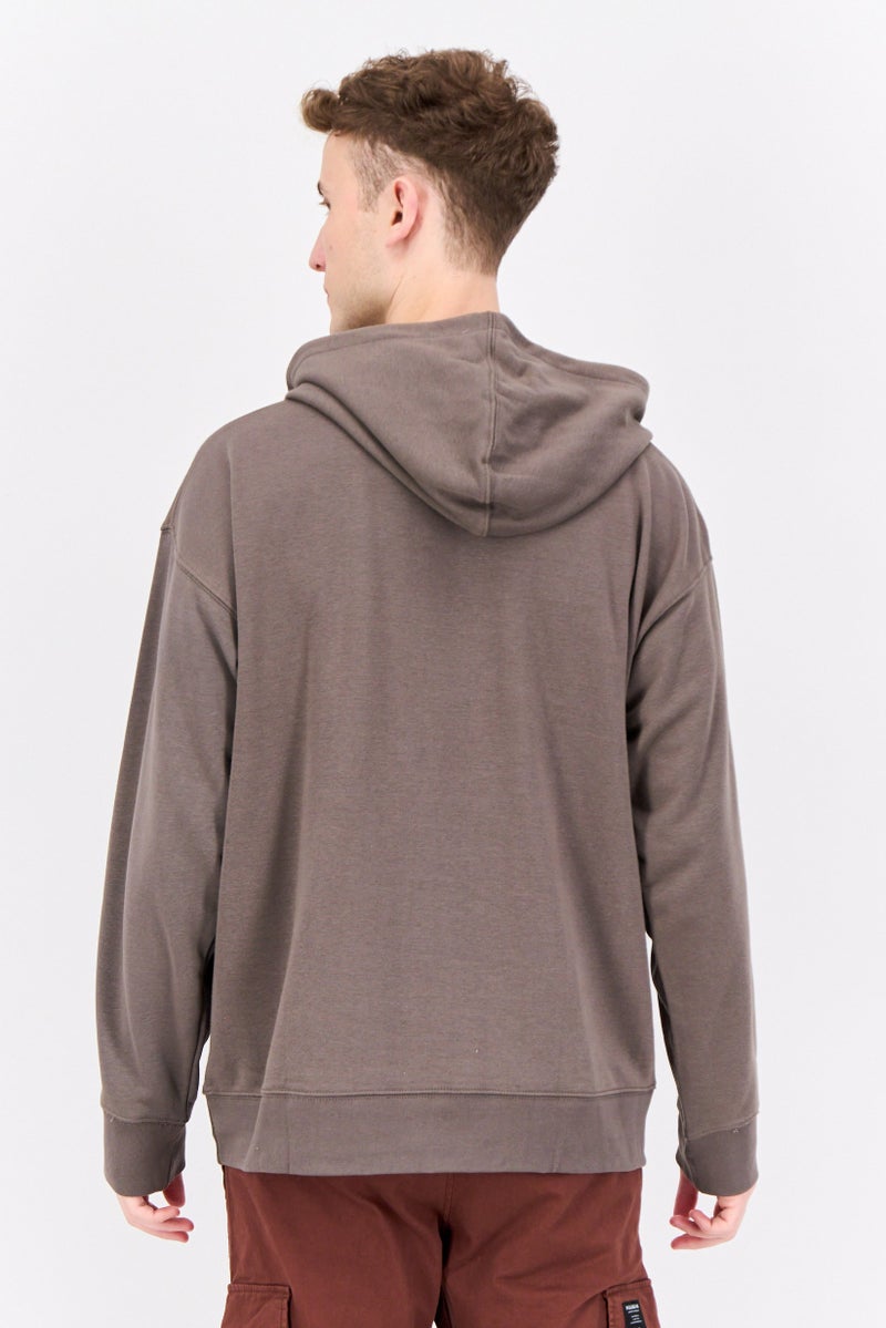 Established Redefining Essentials سويت شيرت رجالي بغطاء رأس بأكمام طويلة مزخرفة، رمادي داكن - Image 4