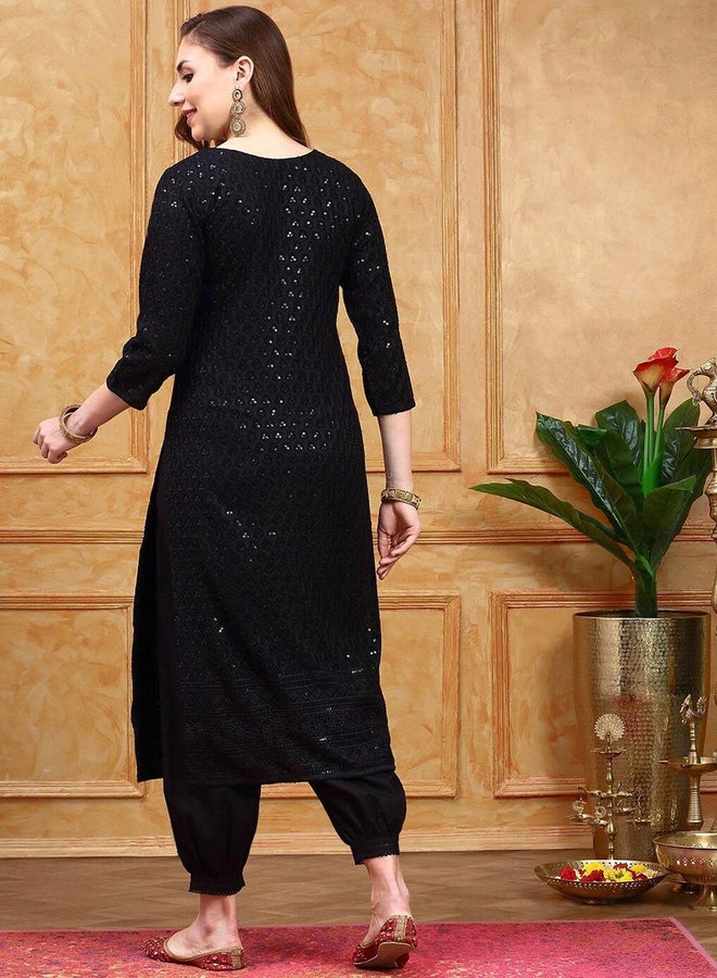 آي شين طقم كورتا مطرز بياقة مشقوقة مع بنطلون من إيشين - Image 4