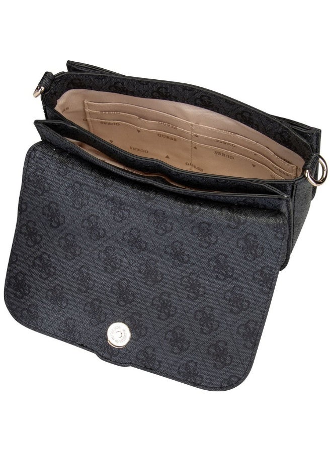 جس حقيبة يد GUESS Orlina بشعار 4G وغطاء أمامي – لون فحمي (تصميم أنيق عملي) - Image 4