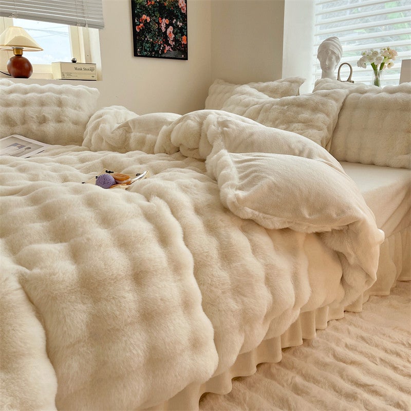 CME Winter Rabbit Plush Four-Piece Bedding Set, Warm Milk Velvet Duvet Cover, Thickened Bed Sheets and Mattress Cover - Image 3