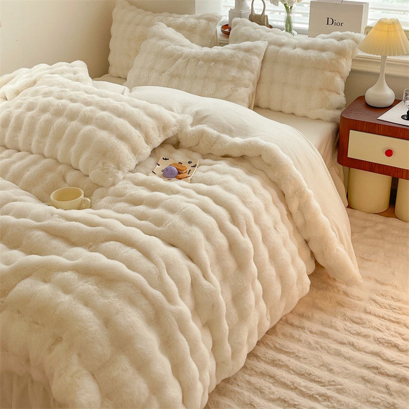 CME Winter Rabbit Plush Four-Piece Bedding Set, Warm Milk Velvet Duvet Cover, Thickened Bed Sheets and Mattress Cover - Image 2