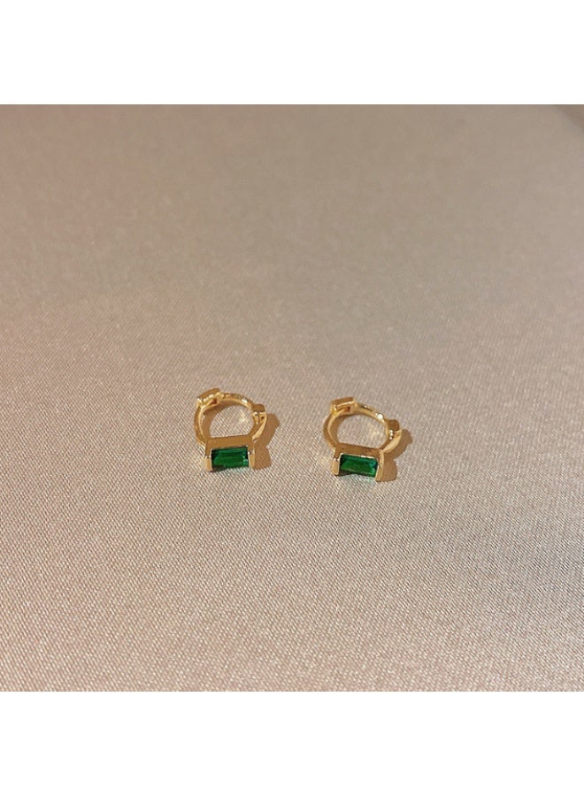 Small Gold Hoop Earrings - Image 1