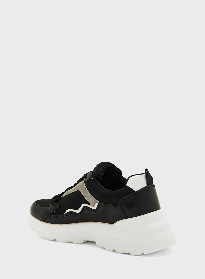 Ginger Colourblock Sole Detail Sneaker