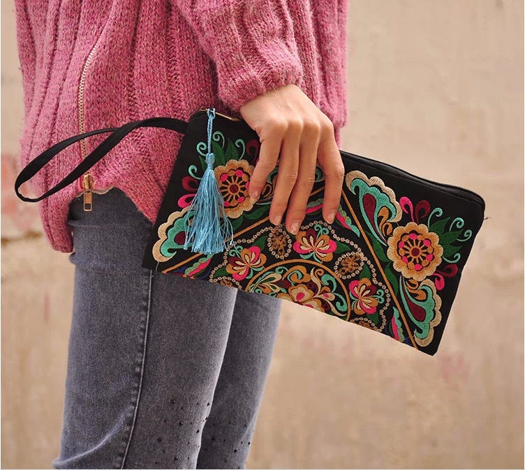 Ethnic Style Embroidery Ladies Clutch Fashion Elegant Handbags Gesang Flower 