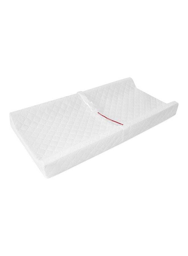 Moon Waterproof Changing Mat 1.5 Kg - Image 1