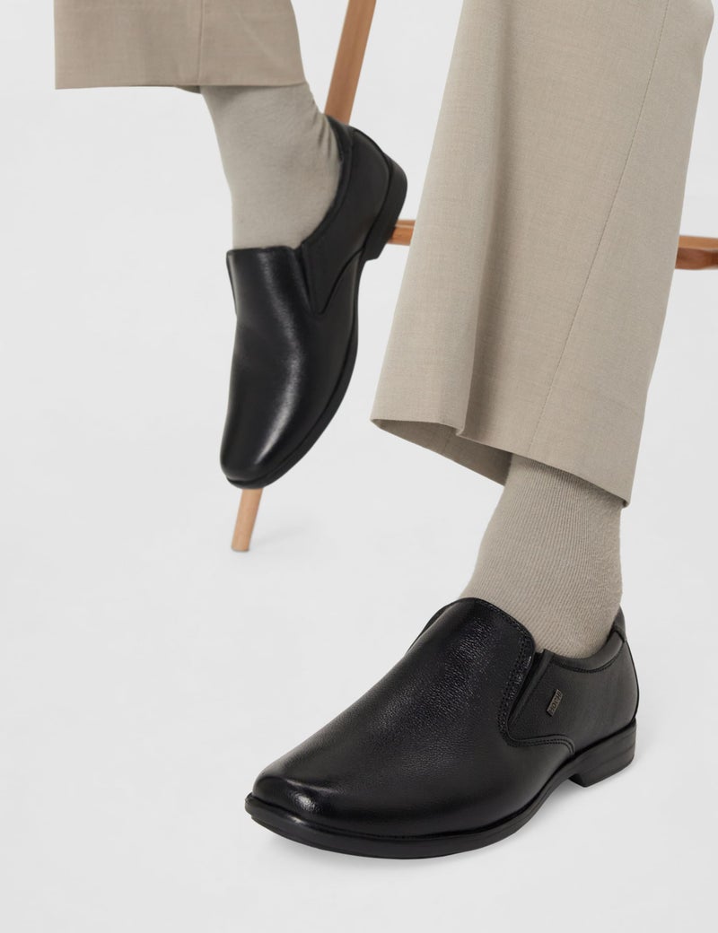 Mochi Men Black Mocassin EU/40, UK/6 (19-6622) - Image 2
