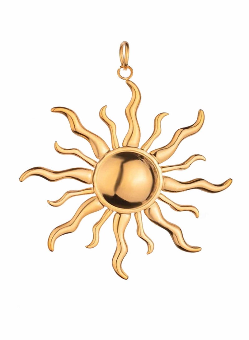 كاف كريشنس تعليقة على شكل شمس، من الفولاذ المقاوم للصدأ مطلي بالذهب عيار 18 قيراط، تصميم على شكل أشعة متموجة - Image 1