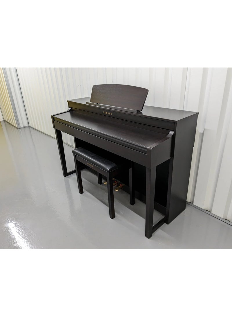 ياماها CLP440 بيانو رقمي مجدد ومقعد في خشب الورد الداكن - Image 4