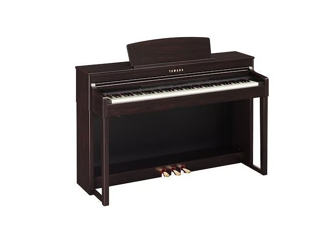 YAMAHA CLP440 REFUBISHED DIGITAL PIANO AND STOOL IN DARK ROSEWOOD