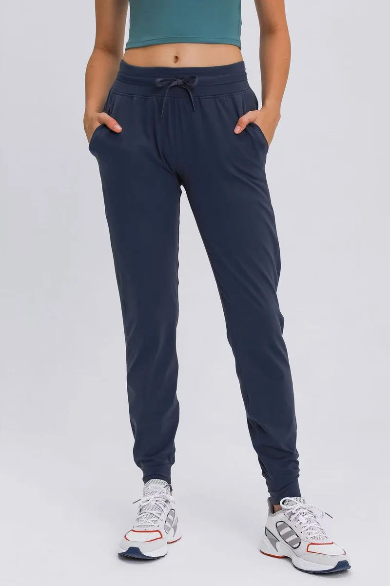 SVL SVL Arwa Sweatpants Navy