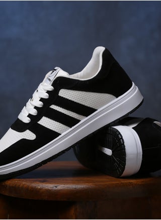 Black / White