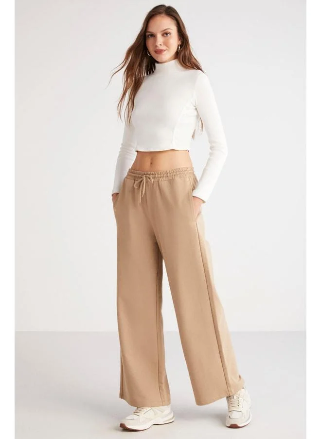 Ethiquet Lorelei Women's Oversize Fit Wide Cut Fleece-Free Elastic Waist Flare Beige Joggers.