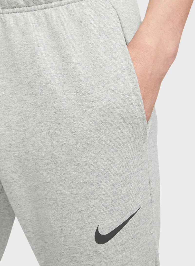 Nike Dri-FIT Tapered Fleece Sweatpants