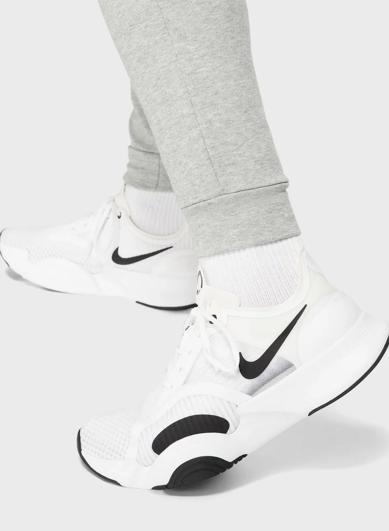 Nike Dri-FIT Tapered Fleece Sweatpants