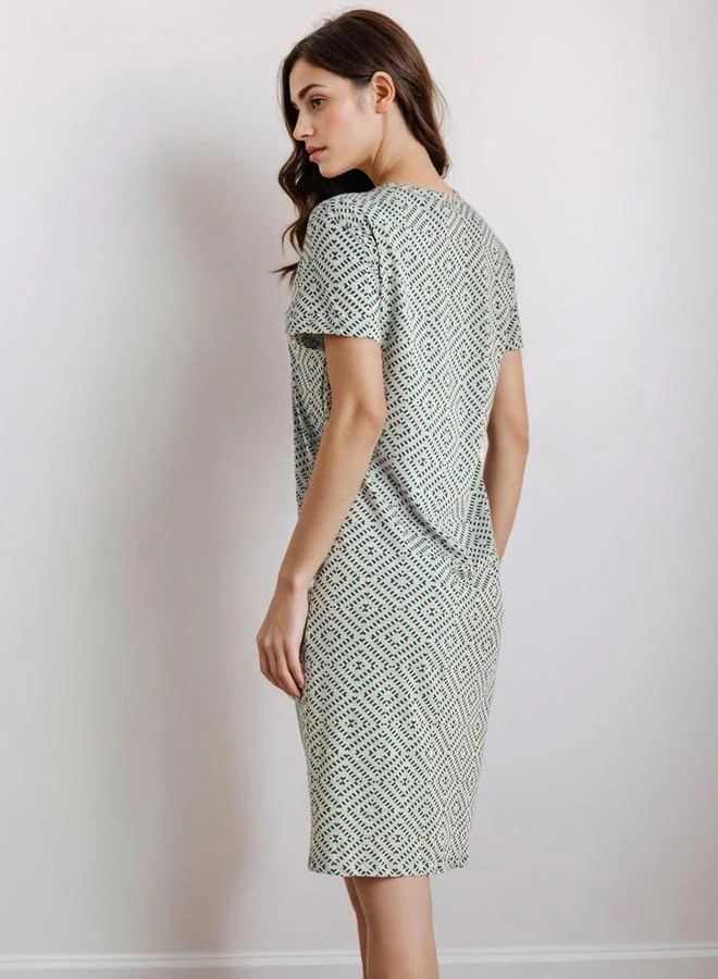 سبلاش فيڤ قميص نوم بطول الركبة بياقة دائرية