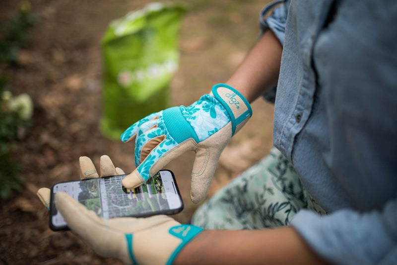 DIGZ Gardener High Performance Garden Gloves for Women, Large, Thorn Proof Gardening Gloves, Touchscreen Compatible Fingertips, Reinforced Palm & Knuckle Padding Protection, Blue Leaves Pattern | 7607-23 - Image 3