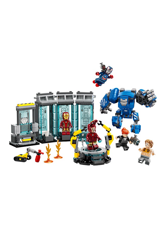 LEGO Super Heroes Iron Man'S Laboratory: Hall Of Armour 76315 (384) Pieces  - Image 4
