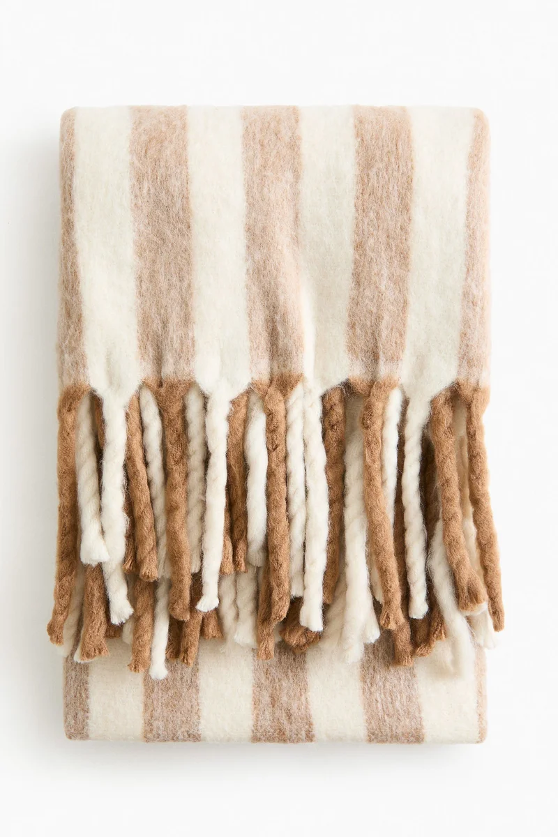 H&M Patterned wool-blend blanket