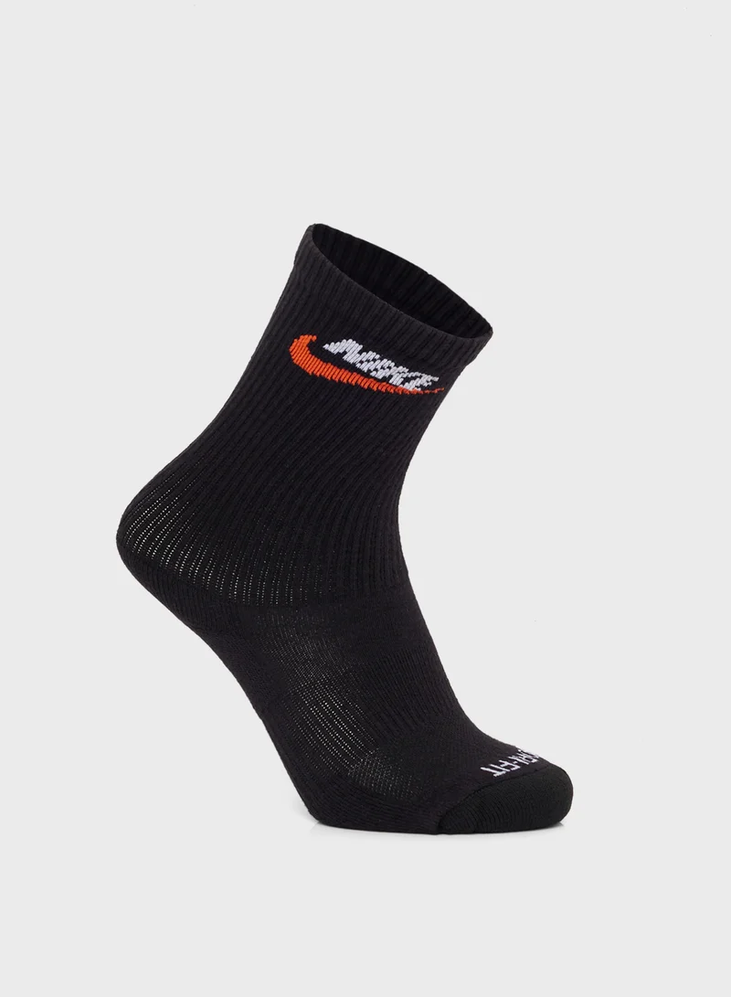 Nike Kids 3 Pack Everyday Plus Cushion  Crew Socks