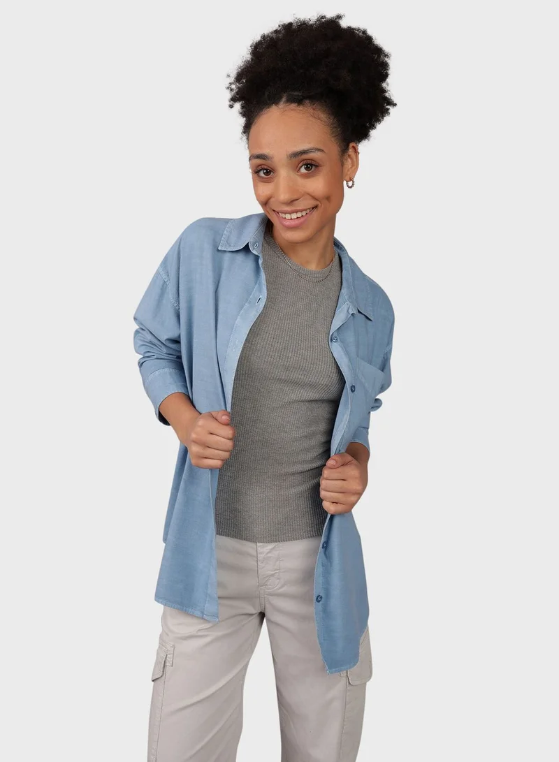 American Eagle Button Down With Patch Pocket Shirt